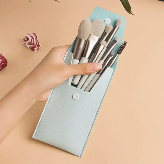 Mint makeup brushes